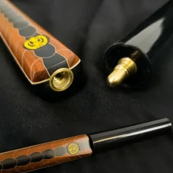 Coffret Dragon : Une Queue de Billard qui allie Art et Performance.