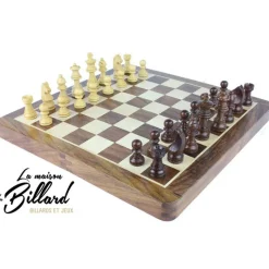 jeu d'échec marqueté. Déco et ludique !