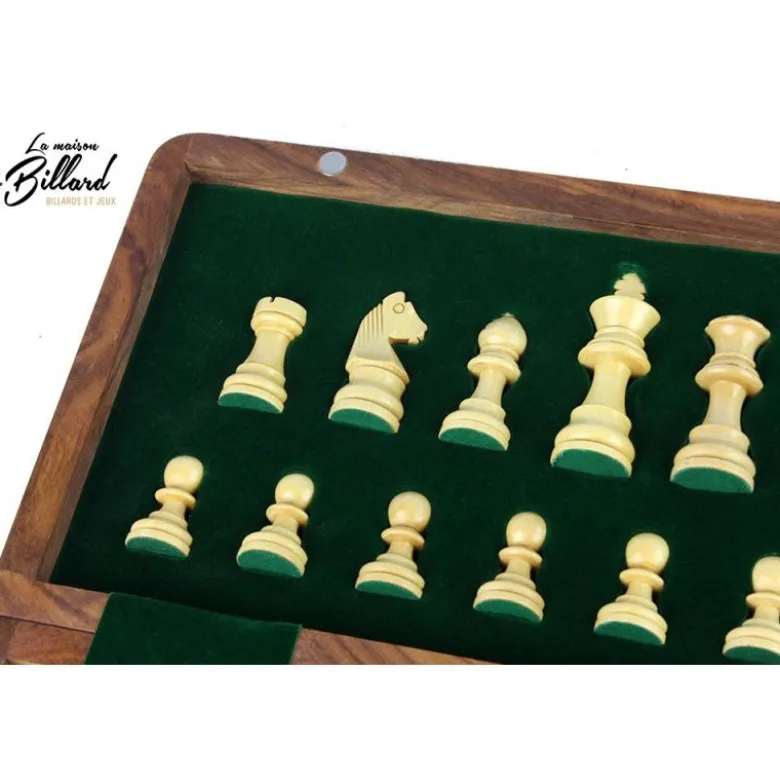 jeu d'échec marqueté. Déco et ludique !