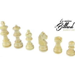 jeu d'échec marqueté. Déco et ludique !