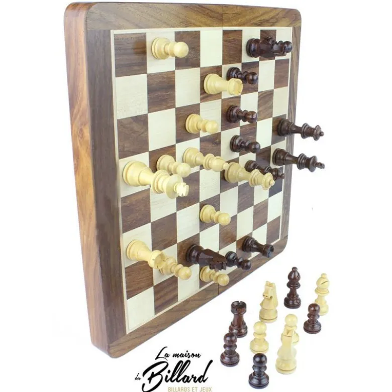 jeu d'échec marqueté. Déco et ludique !