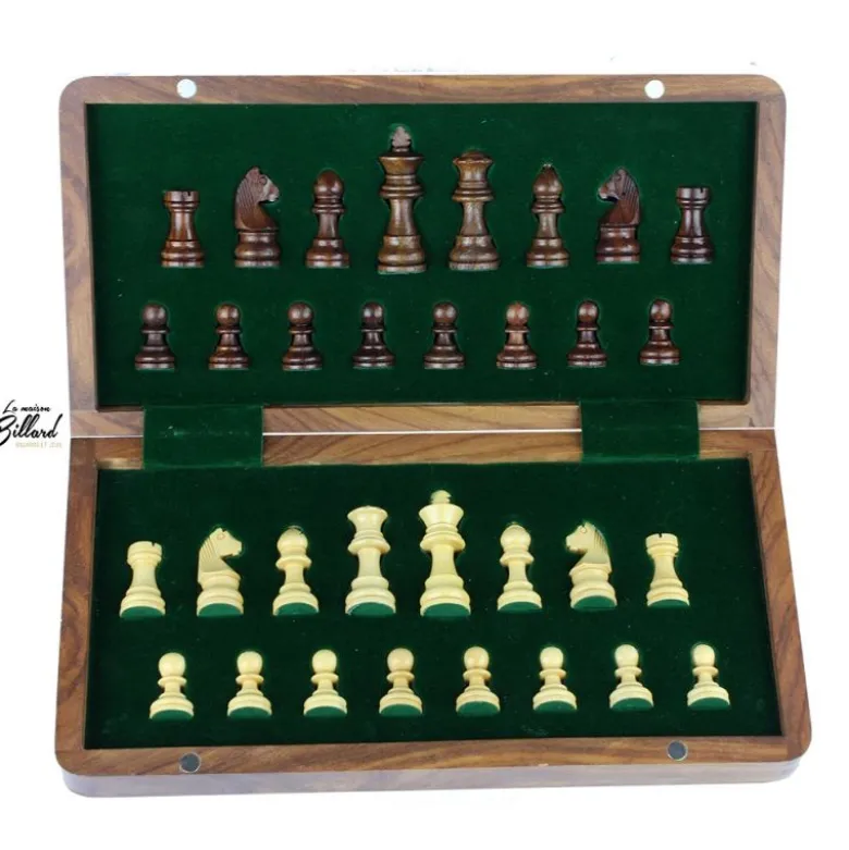 jeu d'échec marqueté. Déco et ludique !