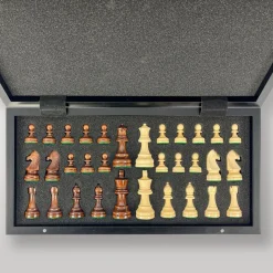 Jeu d’Échecs en Bois Marqueté – L’Élégance au Meilleur Prix