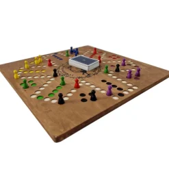Jeu de tock : un jeu de petits chevaux stratégique