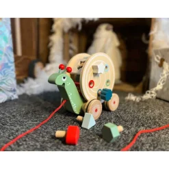 Jouet en bois bébé escargot à tirer