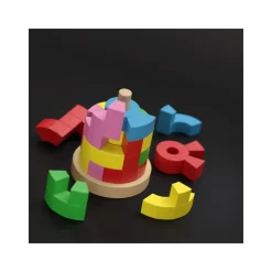 Katamino tower: le jeu de société en bois aux multiples variantes.