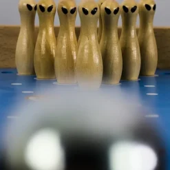 Roule Planète Bowling : Un jouet en bois 2 en 1