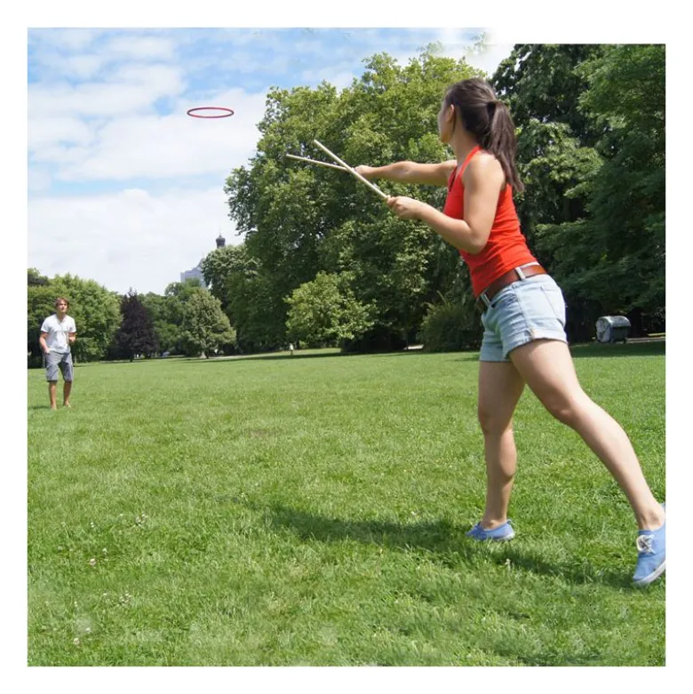 Tualoop : un ancien jeu de frisbee qui refait surface.